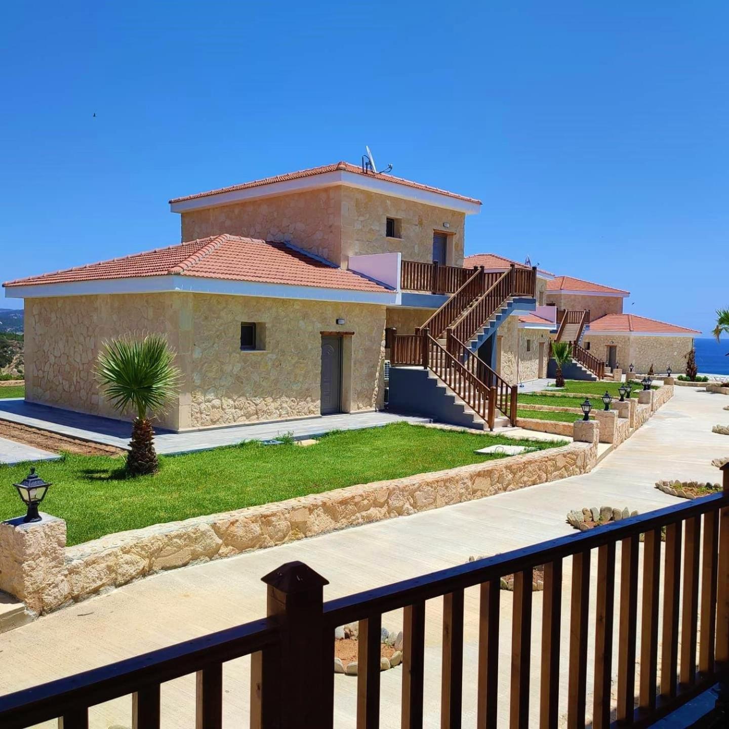 Tekos Golden Hill Hotel & Restaurant At Karpaz Agios Sergios Exterior foto
